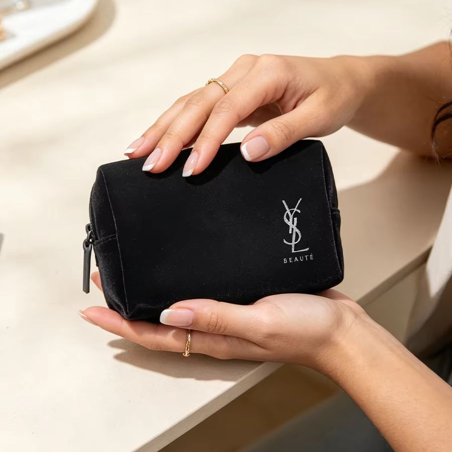 YSL'nin Çantası Siyah Baskılı  - Ysl Beauty Makeup incelemesi ve fiyatı