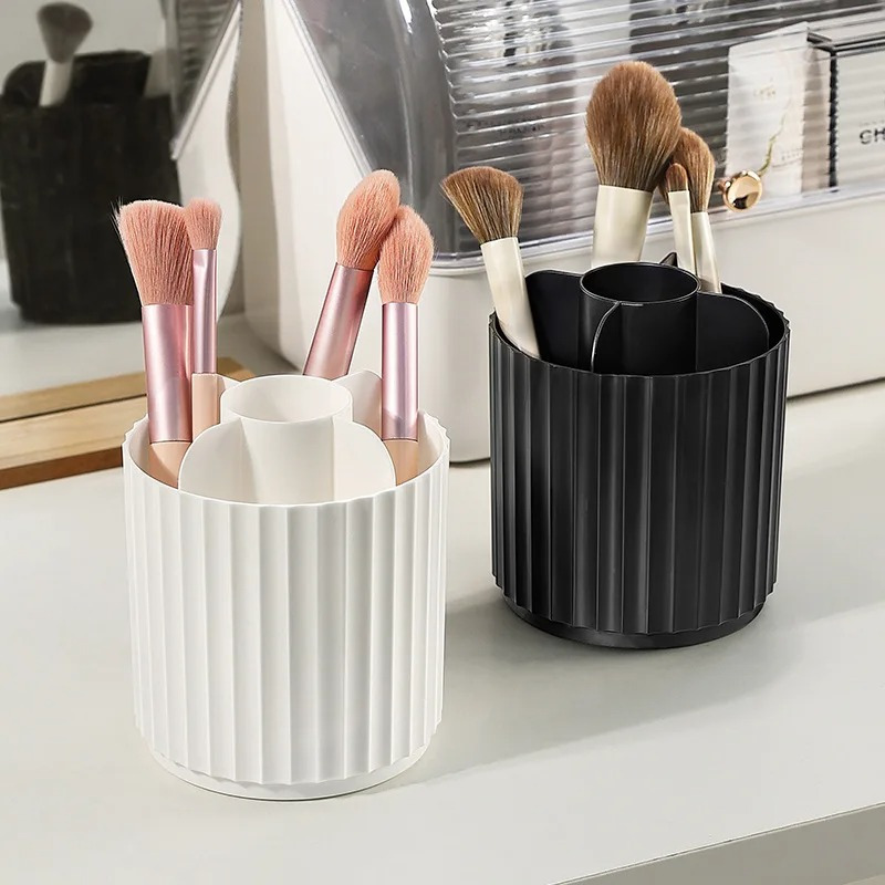Kapaklı Makyaj Fırça Tutucu 36 - Beauty Makeup Desk incelemesi ve fiyatı