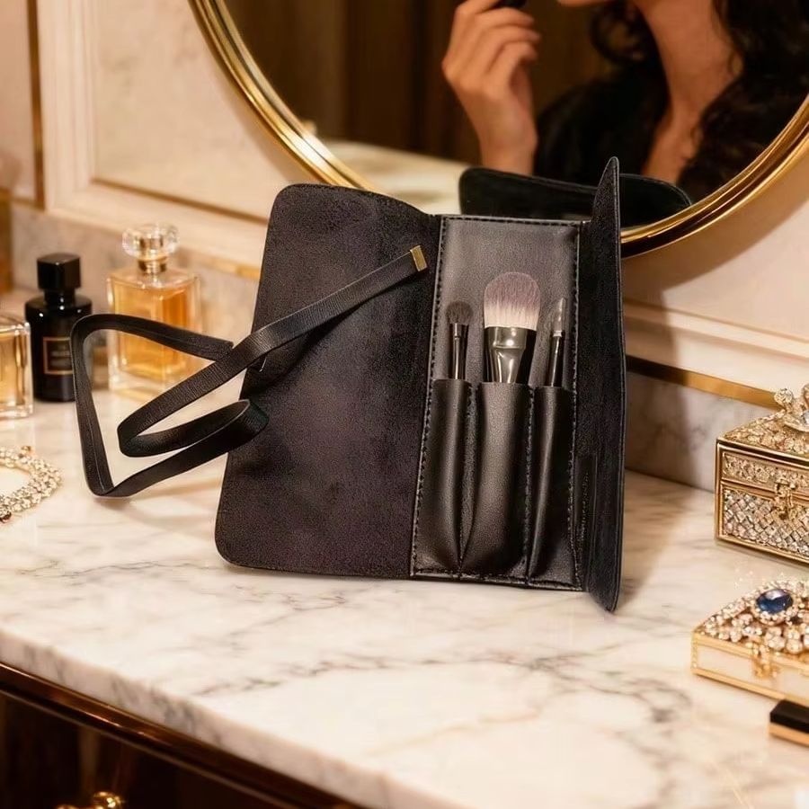 YSL Taşınabilir Makyaj Fırça S - Ysl Beauty Makeup incelemesi ve fiyatı